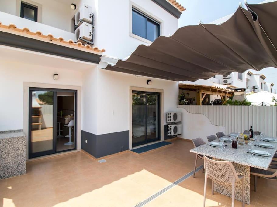 Magnolia O House - Pool View & Privat Garden & Garage Villa Albufeira Exterior photo