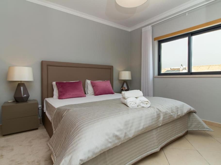 Magnolia O House - Pool View & Privat Garden & Garage Villa Albufeira Exterior photo